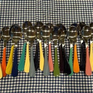 COPY - Fiesta flatware. Spoons 20